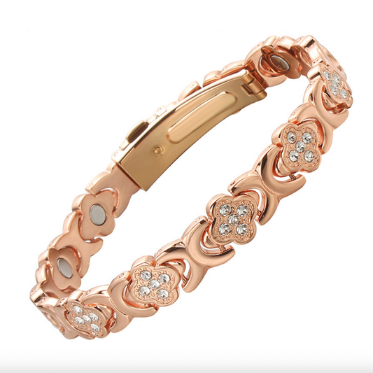 Clover Clasp Bracelet